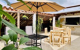 Alhambra Hotel - San Cristobal De Las Casas